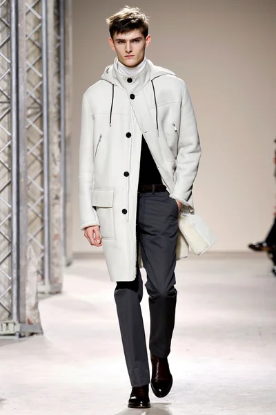 Look 23